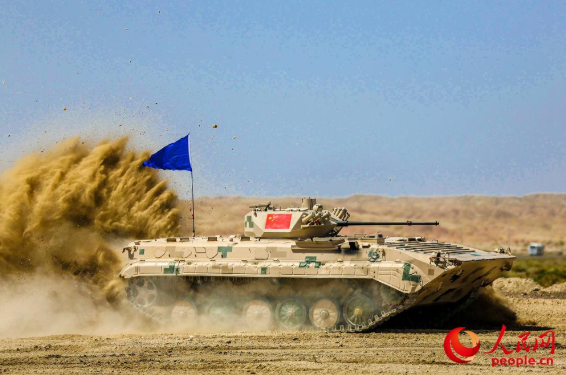 環(huán)球網(wǎng):又是第一！“蘇沃洛夫突擊”接力賽中國隊摘冠